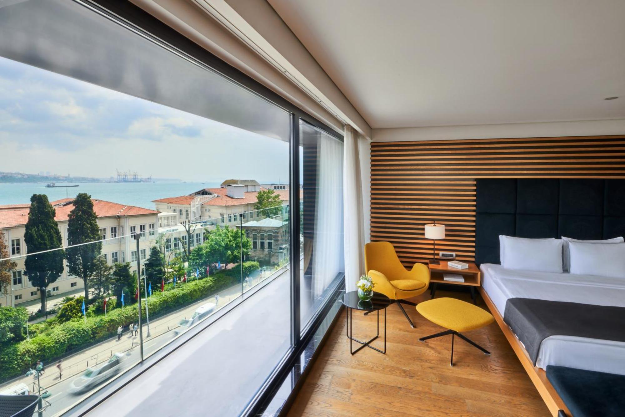 Metropolitan Hotels Bosphorus - Special Category Istanbul Exterior photo